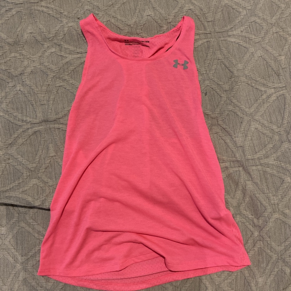 Sporty tank